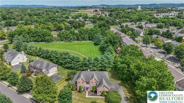 4178 Rexford Drive, Bethlehem Twp, PA 18020