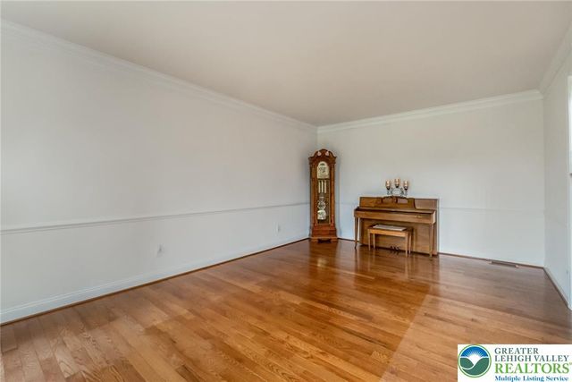 4178 Rexford Drive, Bethlehem Twp, PA 18020