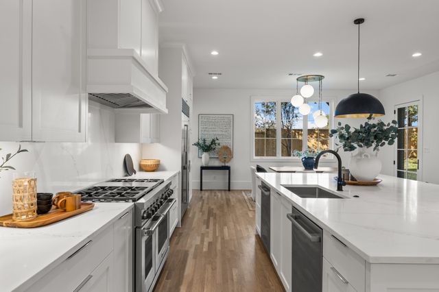 9111 Aldwick Drive, Dallas, TX 75238