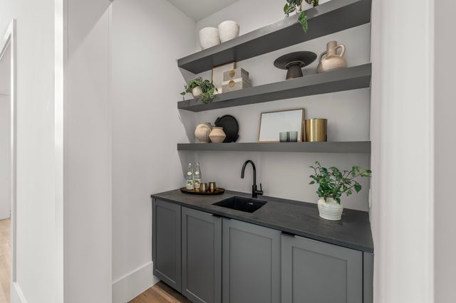 9111 Aldwick Drive, Dallas, TX 75238