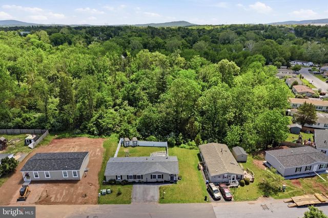 134 HEISTER RD, Birdsboro, PA 19508