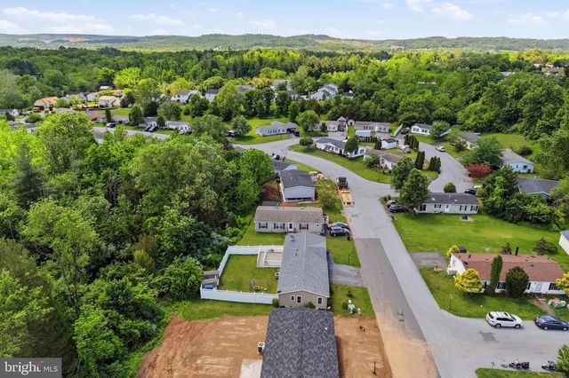 134 HEISTER RD, Birdsboro, PA 19508
