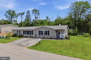 134 HEISTER RD, Birdsboro, PA 19508