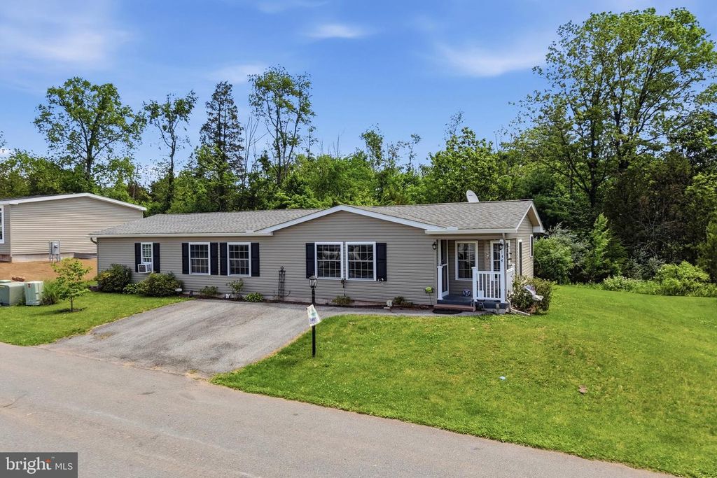 134 HEISTER RD, Birdsboro, PA 19508