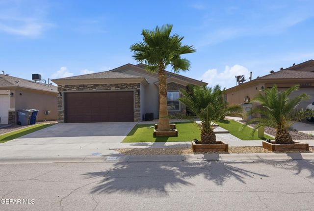 3709 LOMA ESTEBAN Drive, El Paso, TX 79938