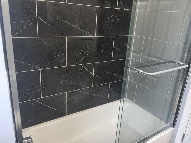 8521 S Loomis Boulevard, Chicago, IL 60620