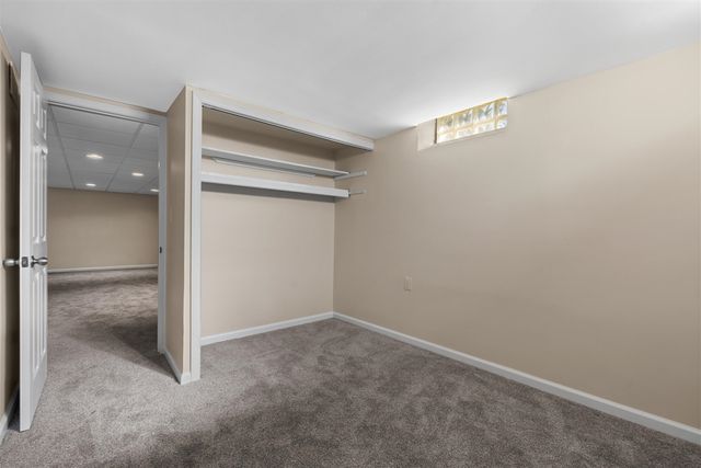 5327 Fairway Court, West Bloomfield, MI 48323
