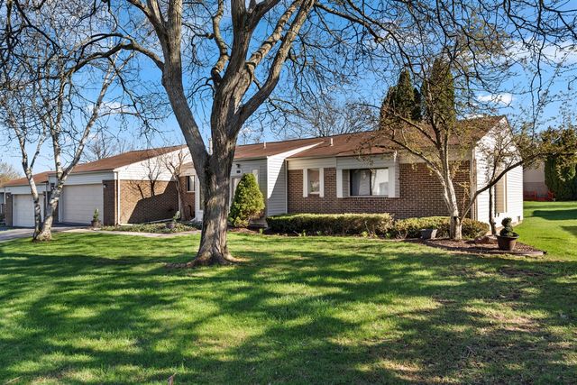 5327 Fairway Court, West Bloomfield, MI 48323