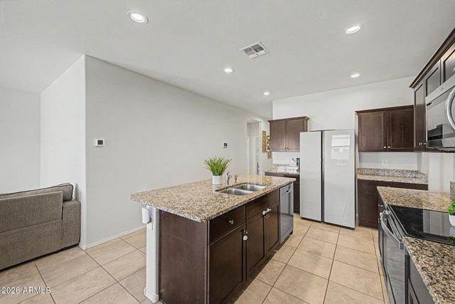 3985 S SEXSON Drive, Buckeye, AZ 85326