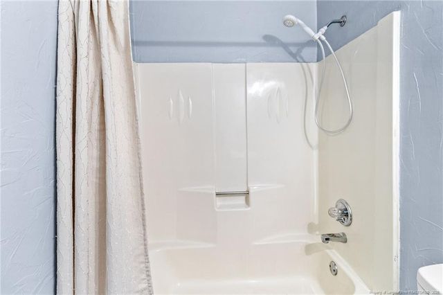 6261 Stoney Point Loop, Fayetteville, NC 28306