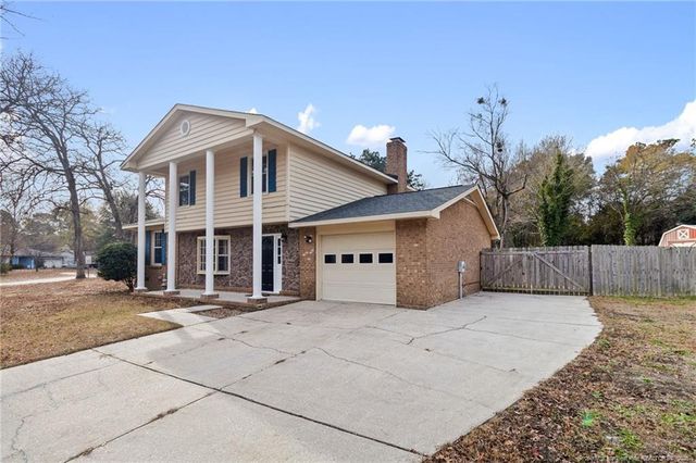 6261 Stoney Point Loop, Fayetteville, NC 28306