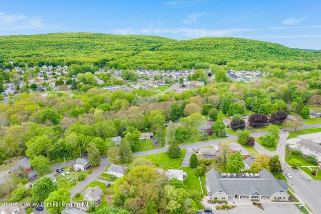 25 Phillips Avenue, Highland, NY 12528