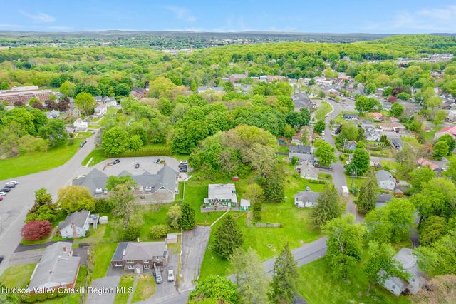 25 Phillips Avenue, Highland, NY 12528