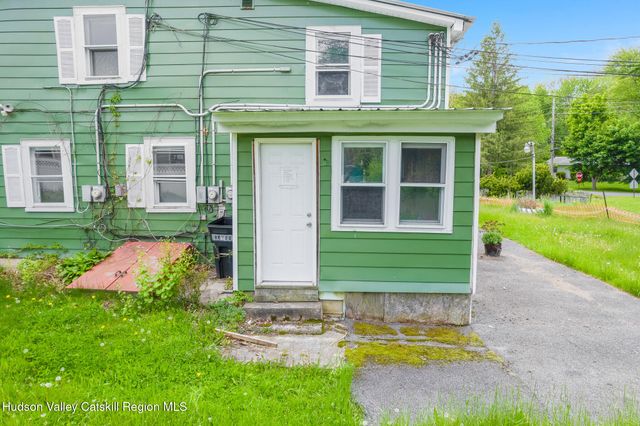 25 Phillips Avenue, Highland, NY 12528