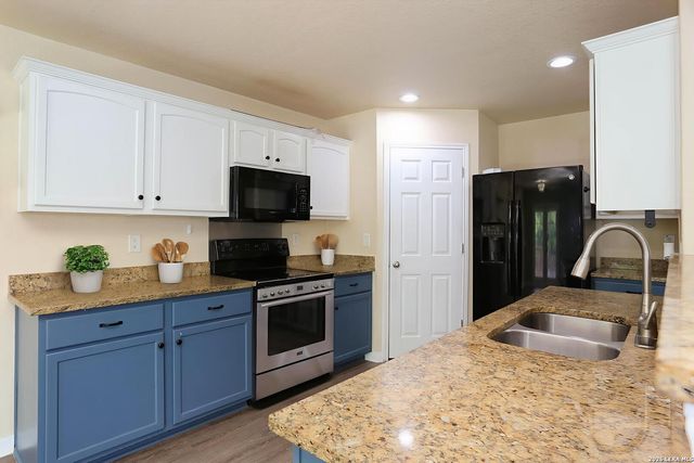 6819 Liberty Stone, San Antonio, TX 78244