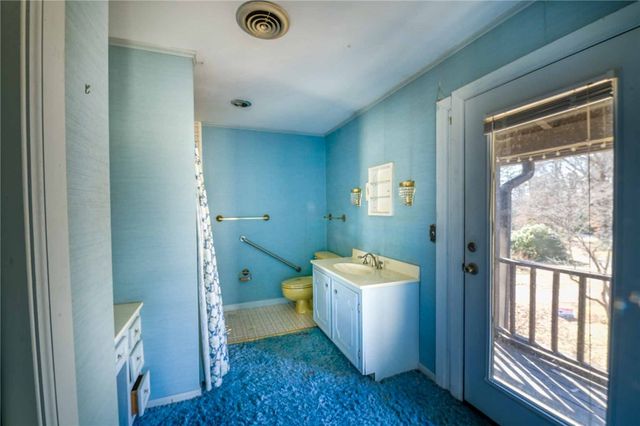 8650 Highlands Highway, Mountain Rest, SC 29664