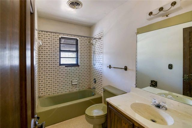 8650 Highlands Highway, Mountain Rest, SC 29664