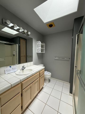 1629 Husker Butte Lane, Medford, OR 97504