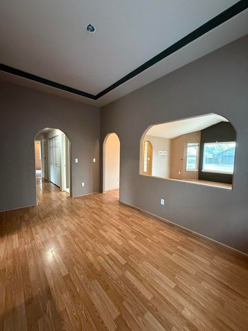 1629 Husker Butte Lane, Medford, OR 97504