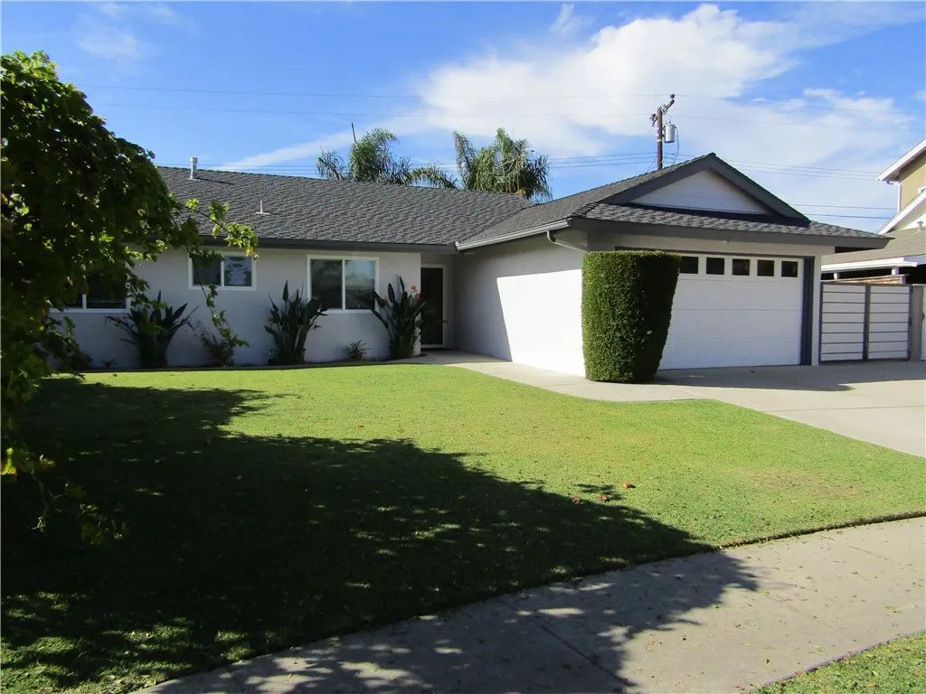 8901 Shore, Huntington Beach, CA 92646