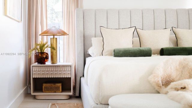 5790 SW 88th Ave, Cooper City, FL 33328