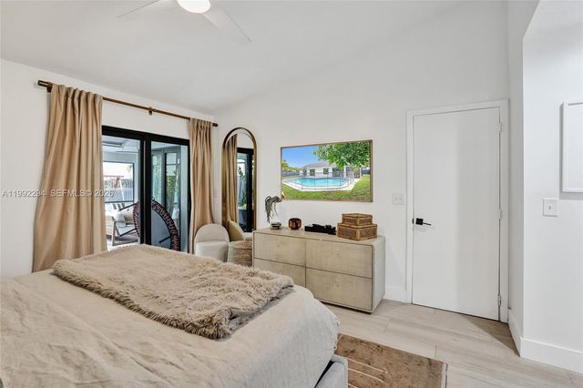 5790 SW 88th Ave, Cooper City, FL 33328