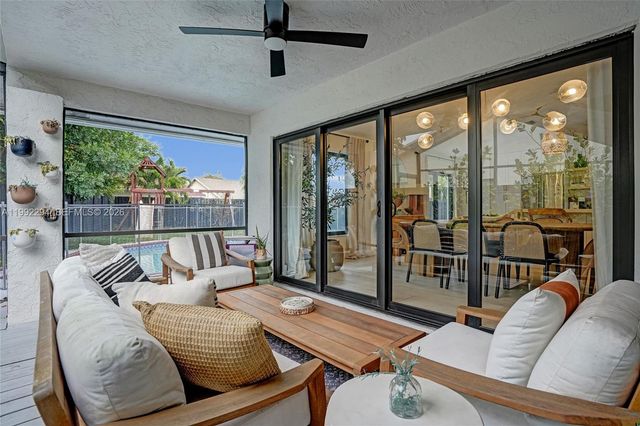 5790 SW 88th Ave, Cooper City, FL 33328