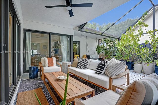 5790 SW 88th Ave, Cooper City, FL 33328