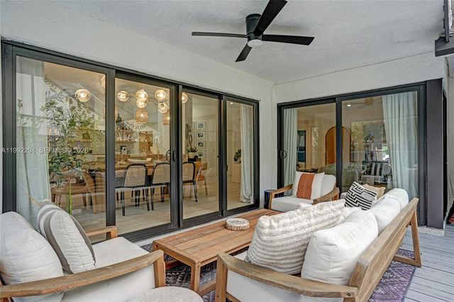 5790 SW 88th Ave, Cooper City, FL 33328