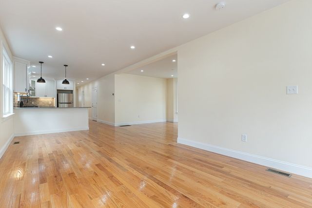 48 West Tremlett St 1, Boston, MA 02124