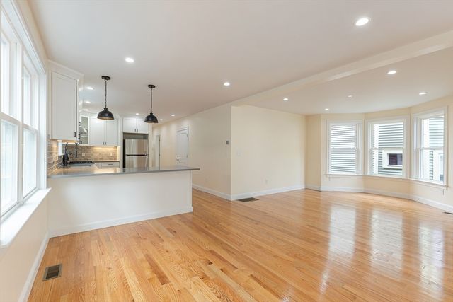 48 West Tremlett St 1, Boston, MA 02124