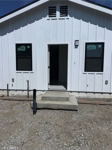 2411 E 113th, Los Angeles, CA 90059