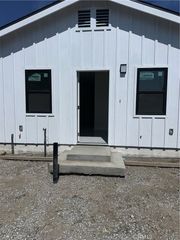 2411 E 113th, Los Angeles, CA 90059