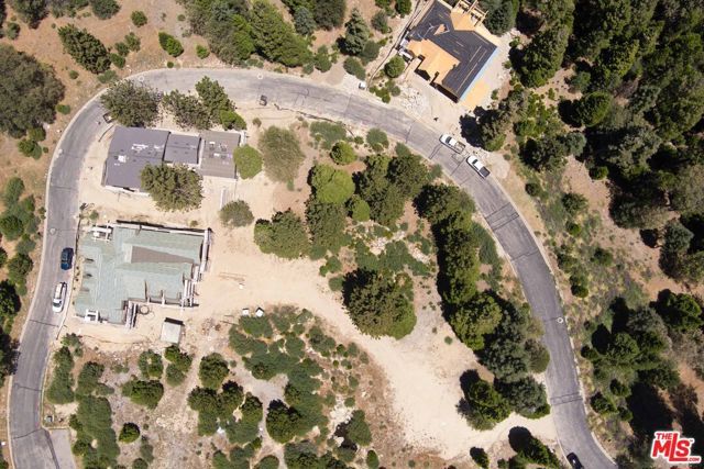 188 Mill Pond Road, Lake Arrowhead, CA 92352