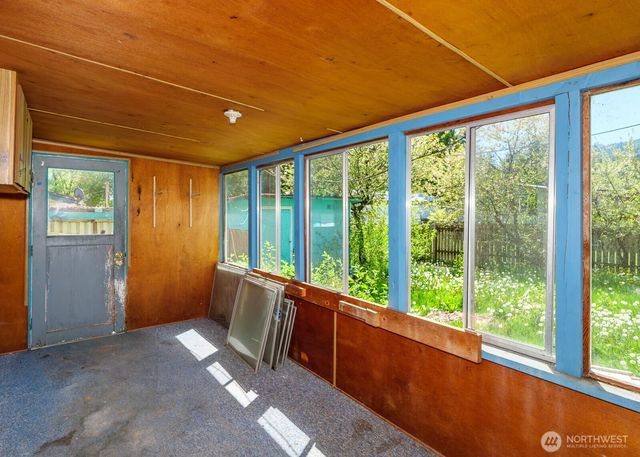 130 Pinto Lane, Brinnon, WA 98320