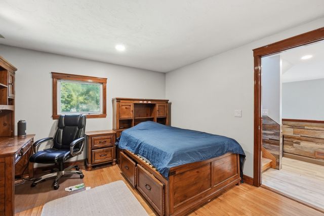6 Harrington Way, Worcester, MA 01604