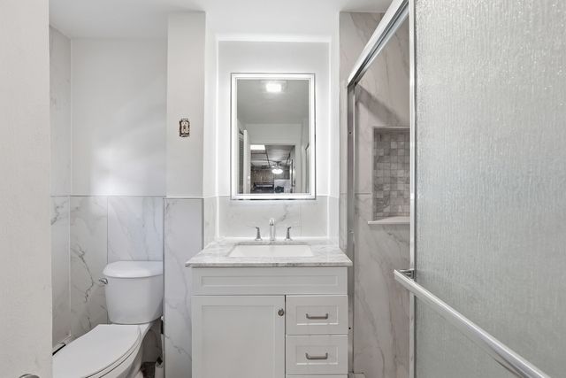 6 Harrington Way, Worcester, MA 01604