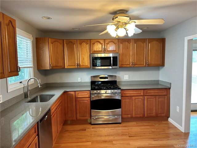 45 Holland Street, Harrison, NY 10528