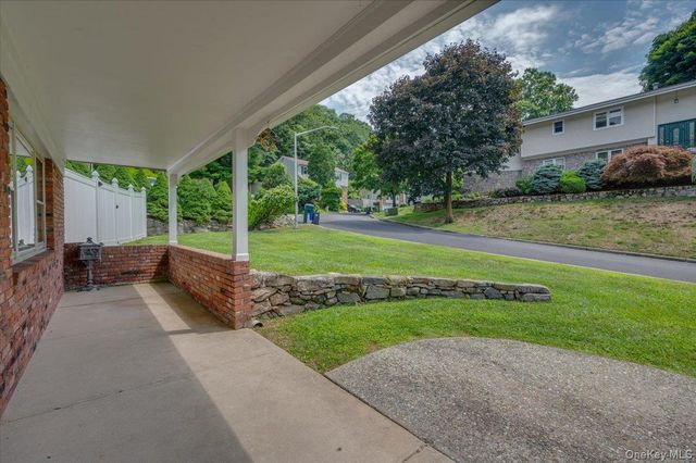 7 Shaw Lane, Irvington, NY 10533