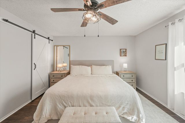 2917 Highgate Lane, Bedford, TX 76021