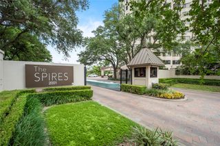 2001 Holcombe Boulevard 705, Houston, TX 77030