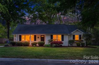 620 Shawnee Drive, Charlotte, NC 28209