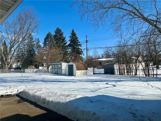 315 E Grant Avenue, Eau Claire, WI 54701