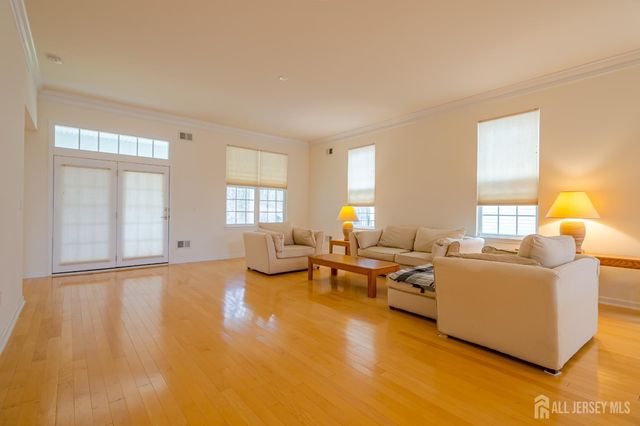 37 Andover Drive, South Brunswick, NJ 08824