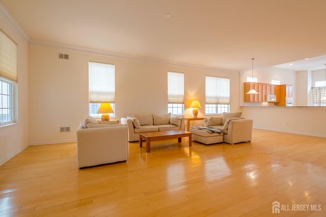 37 Andover Drive, South Brunswick, NJ 08824