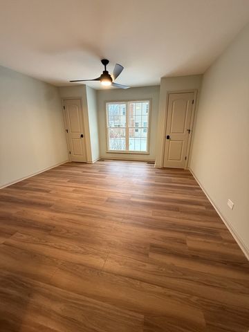 36230 N Old Creek Court, Gurnee, IL 60031