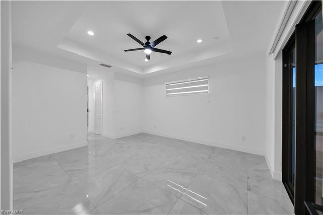 1607 NE 23rd ST, Cape Coral, FL 33909