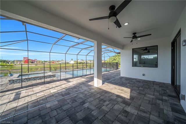 1607 NE 23rd ST, Cape Coral, FL 33909