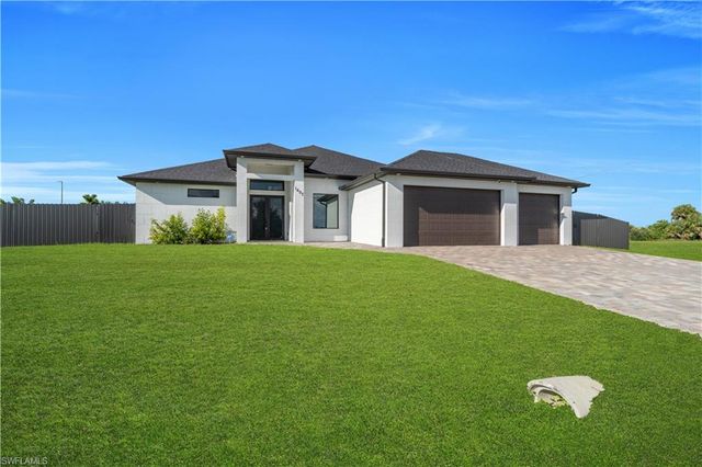 1607 NE 23rd ST, Cape Coral, FL 33909