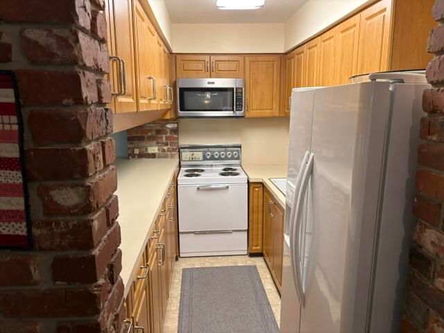 41 SW 5TH Street, Dania Beach, FL 33004